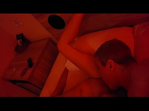 ❤️ Нойтон хөхөө долоож байна. ️  Секс порно дээр mn.bestsexporno.ru