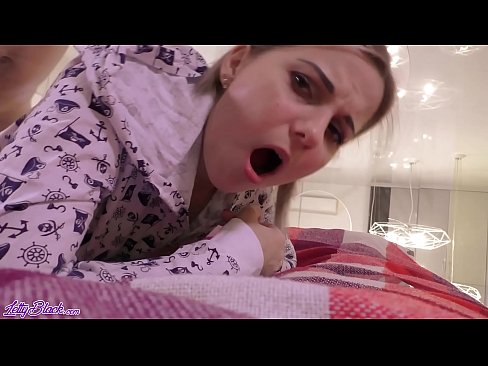 ❤️ Тачаангуй ээж залгих болон pregistyle секс - булэг ойр хүртэл ️  Секс порно дээр mn.bestsexporno.ru